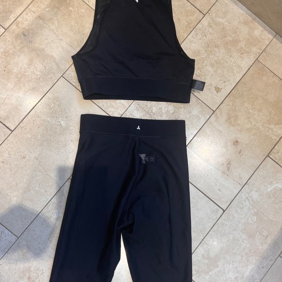 Ultracor tie dye reversible grey black set size M - Picture 9 of 11